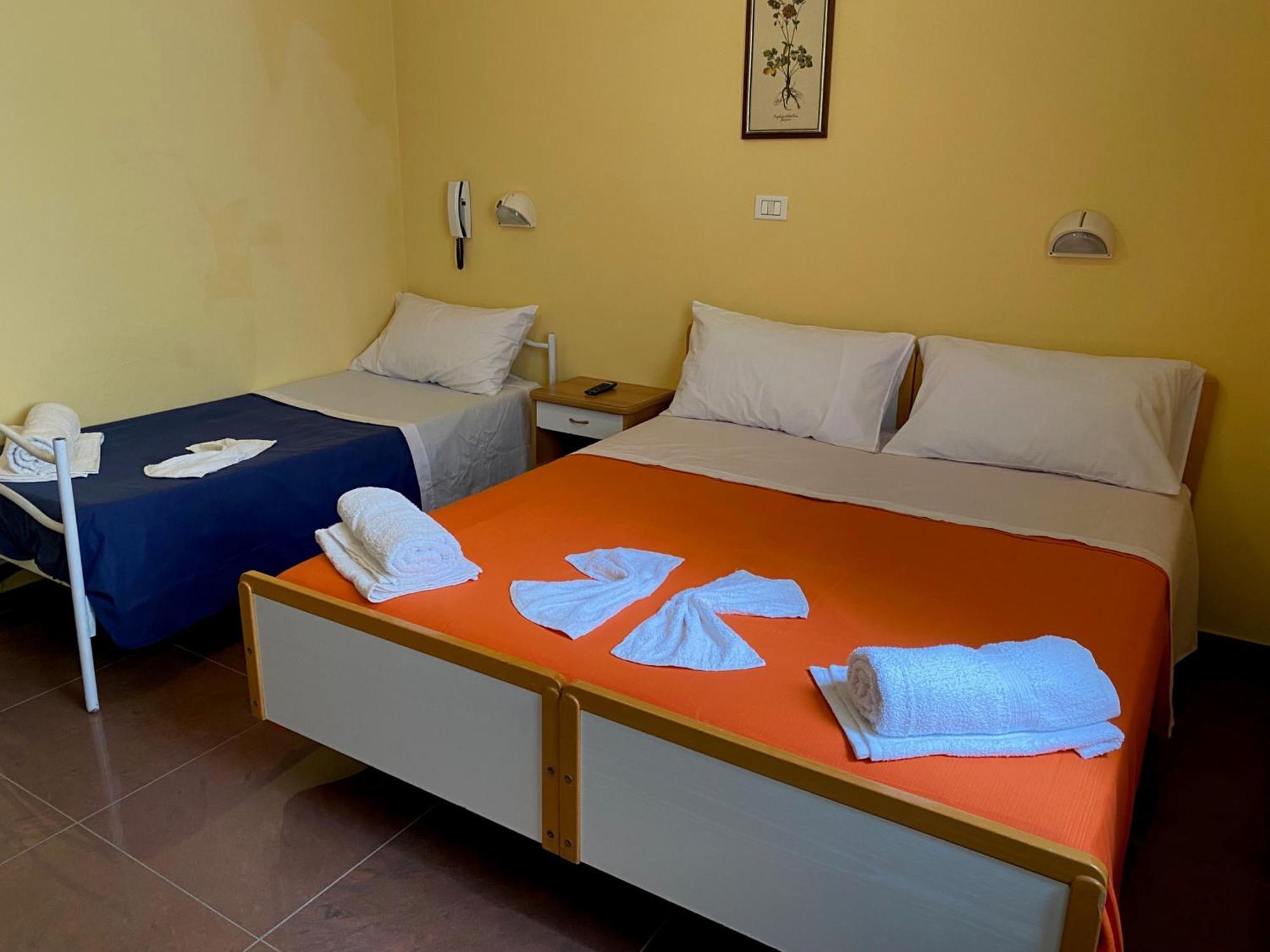 Hotel Piccari Nuova Gestione Rimini Exterior photo